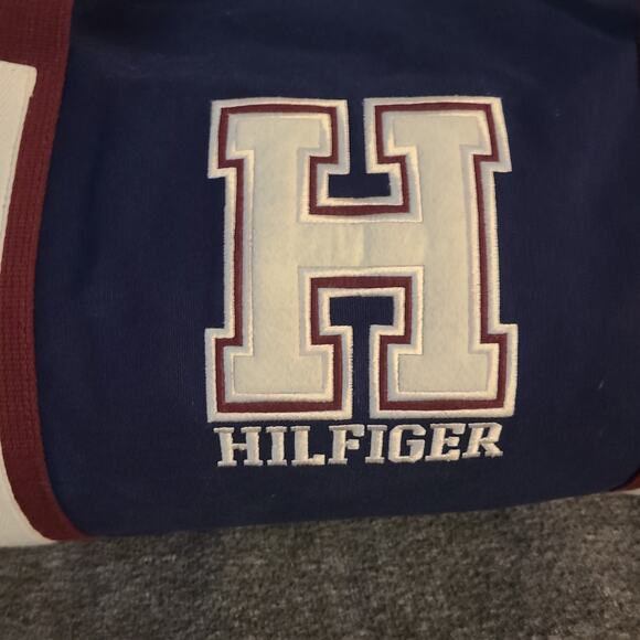 Tommy Hilfiger duffle  bag with striped handle Big H Logo no - Picture 4 of 8